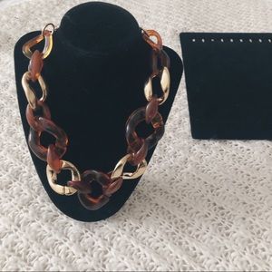 Bulky Chain Necklace